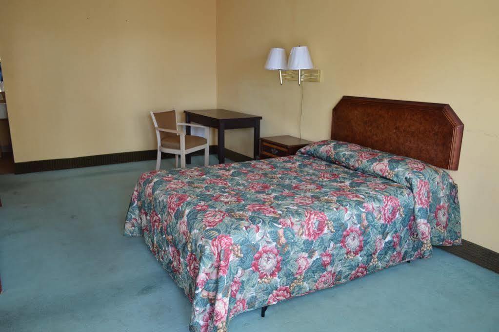 Budget Lodge Churchland Chesapeake Eksteriør billede
